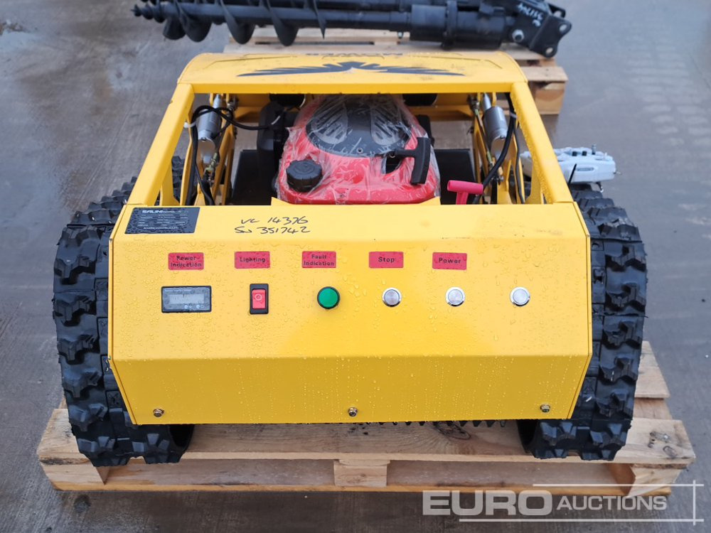 Unused 2025 Salini RC-900 Radio Controlled Tracked Lawnmower (Controls in Office) - Baštenska kosačica: slika 4 Unused 2025 Salini RC-900 Radio Controlled Tracked Lawnmower (Controls in Office) - Baštenska kosačica: slika 4