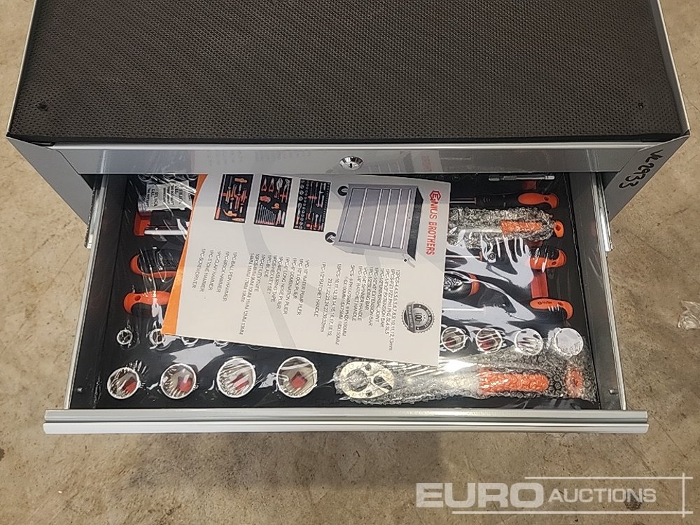 Unused 5 Drawer Tool Box & Tools - Гаражна опрема: slika 5 Unused 5 Drawer Tool Box & Tools - Гаражна опрема: slika 5