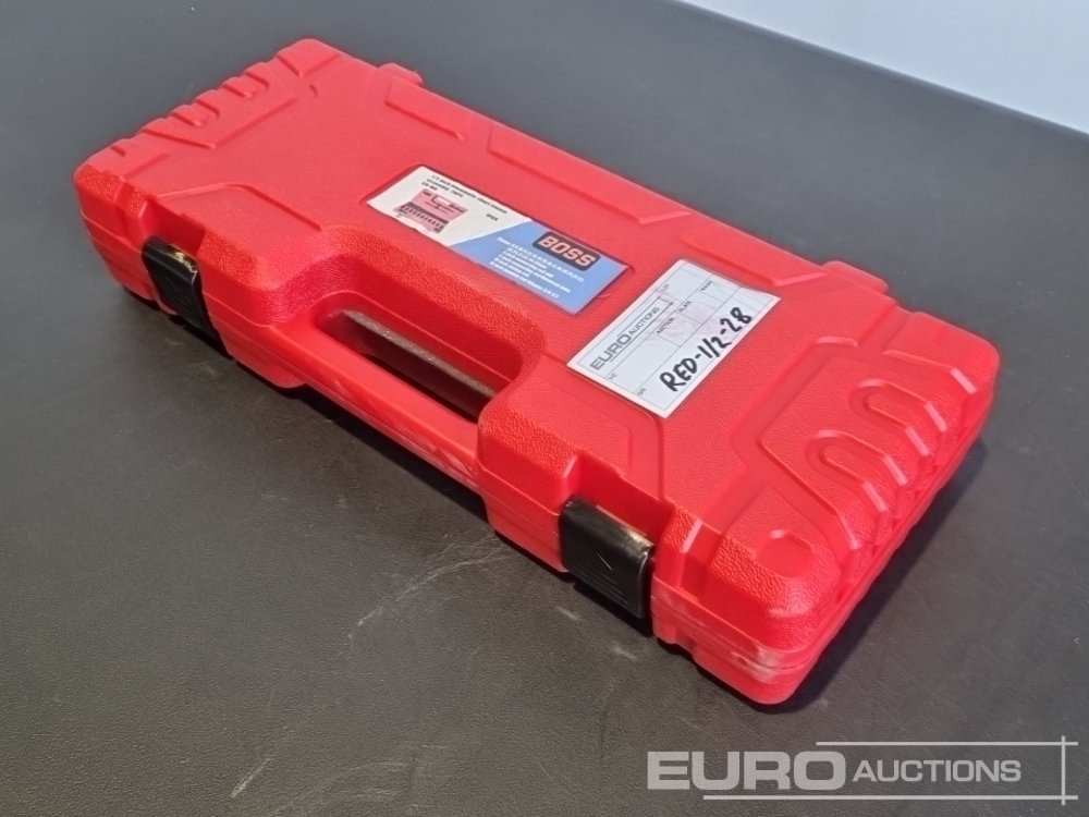 Unused Boss 1/2" 28pc Pneumatic Short Sleeve Socket Set, 3" Connecting Rod, 5" Connecting Rod Universal Joint, 10" Sliding Rod, 10" Bending Rod Adapter 3/4"-1/2" - Гаражна опрема: slika 3 Unused Boss 1/2" 28pc Pneumatic Short Sleeve Socket Set, 3" Connecting Rod, 5" Connecting Rod Universal Joint, 10" Sliding Rod, 10" Bending Rod Adapter 3/4"-1/2" - Гаражна опрема: slika 3