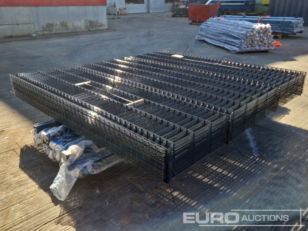 Unused Galvanised & Powder Coated Heavy Duty (5mm) Wire Mesh Fencing, 25 x H2.4m x W2.2m Panels, 26 x 60mm x 60mm x3m Posts, with Fittings (Black) - Građevinska oprema: slika 5 Unused Galvanised & Powder Coated Heavy Duty (5mm) Wire Mesh Fencing, 25 x H2.4m x W2.2m Panels, 26 x 60mm x 60mm x3m Posts, with Fittings (Black) - Građevinska oprema: slika 5