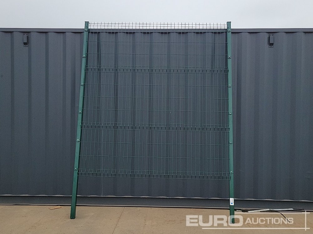 Unused Galvanised & Powder Coated Heavy Duty (5mm) Wire Mesh Fencing, 25 x H2.4m x W2.2m Panels, 26 x 60mm x 60mm x3m Posts, with Fittings (Green) - Građevinska oprema: slika 4 Unused Galvanised & Powder Coated Heavy Duty (5mm) Wire Mesh Fencing, 25 x H2.4m x W2.2m Panels, 26 x 60mm x 60mm x3m Posts, with Fittings (Green) - Građevinska oprema: slika 4