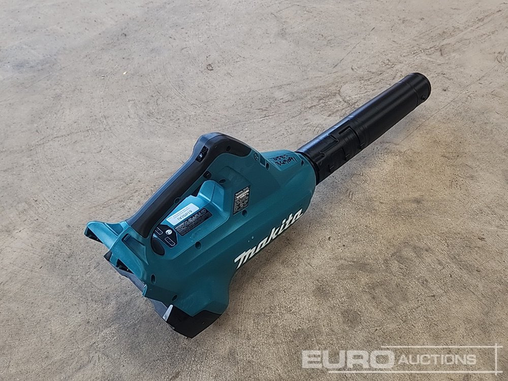 Unused Makita XBU02 36v (18x2) Cordless Blower (Body Only) - Građevinska oprema: slika 3 Unused Makita XBU02 36v (18x2) Cordless Blower (Body Only) - Građevinska oprema: slika 3