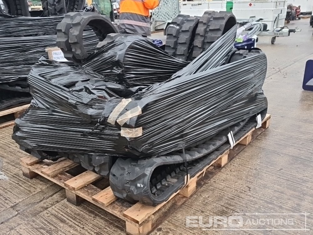 Unused Pallet of Rubber Tracks to suit Mini Excavator - Šine za Građevinska mašina: slika 1 Unused Pallet of Rubber Tracks to suit Mini Excavator - Šine za Građevinska mašina: slika 1