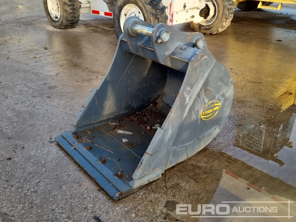 Unused Strickland 36" Digging Bucket 65mm Pin to suit 13 Ton Excavator - Kašika: slika 1 Unused Strickland 36" Digging Bucket 65mm Pin to suit 13 Ton Excavator - Kašika: slika 1