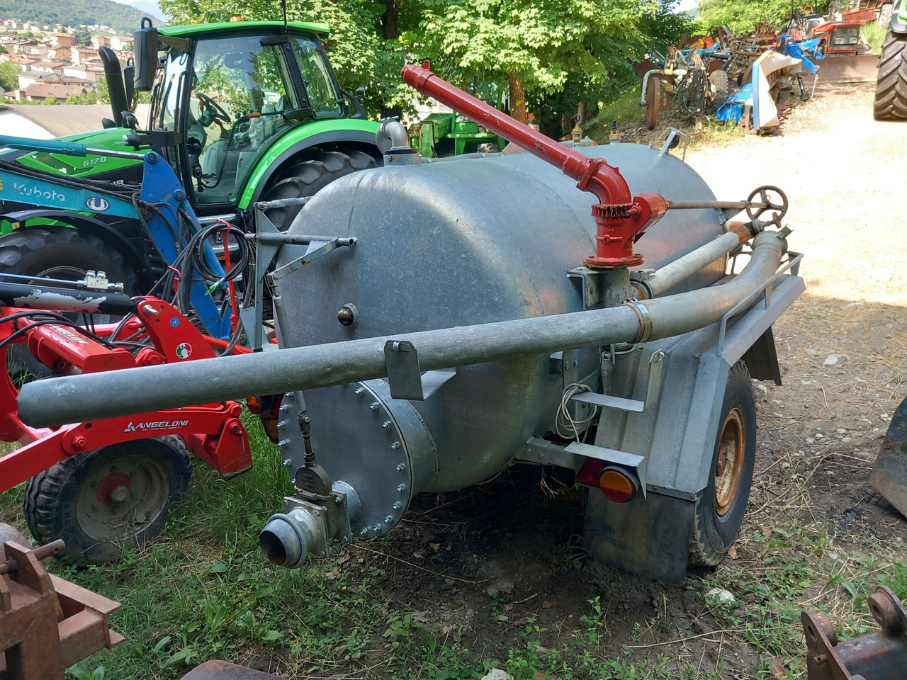 Carrobotte usato Galli 35 q.li - Cisterna za osoku: slika 2 Carrobotte usato Galli 35 q.li - Cisterna za osoku: slika 2