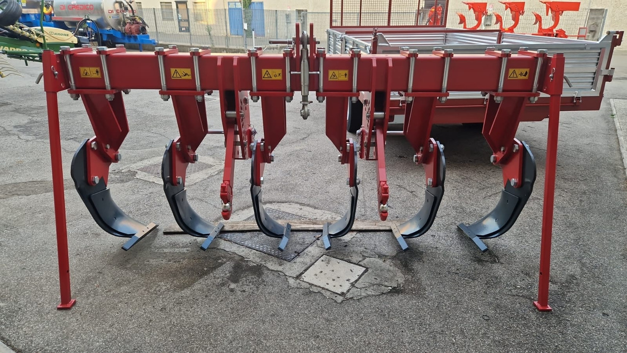 Dissodatore nuovo Kverneland CLI 630 - Podrivač: slika 2 Dissodatore nuovo Kverneland CLI 630 - Podrivač: slika 2