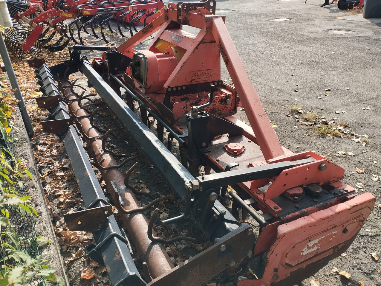 Maschio erpice rotante usato Dominator 3,5m - Traktorska freza: slika 3 Maschio erpice rotante usato Dominator 3,5m - Traktorska freza: slika 3
