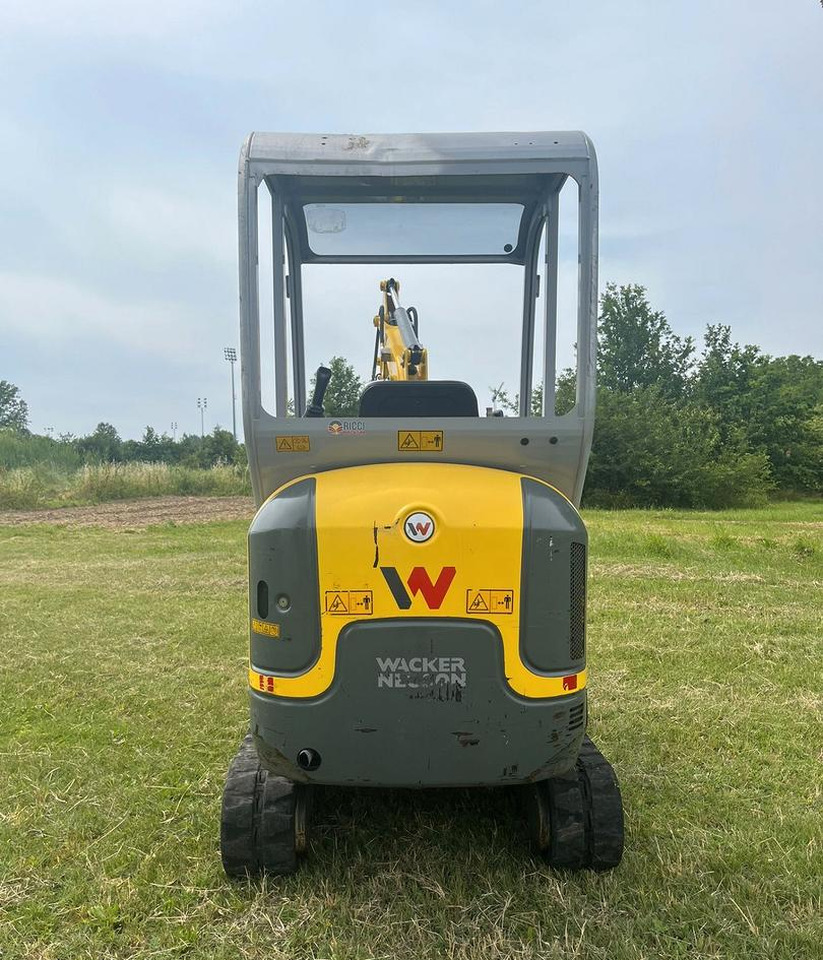 Miniescavatore usato Wacker Neuson ET 16 MTR - Mini bager: slika 2 Miniescavatore usato Wacker Neuson ET 16 MTR - Mini bager: slika 2
