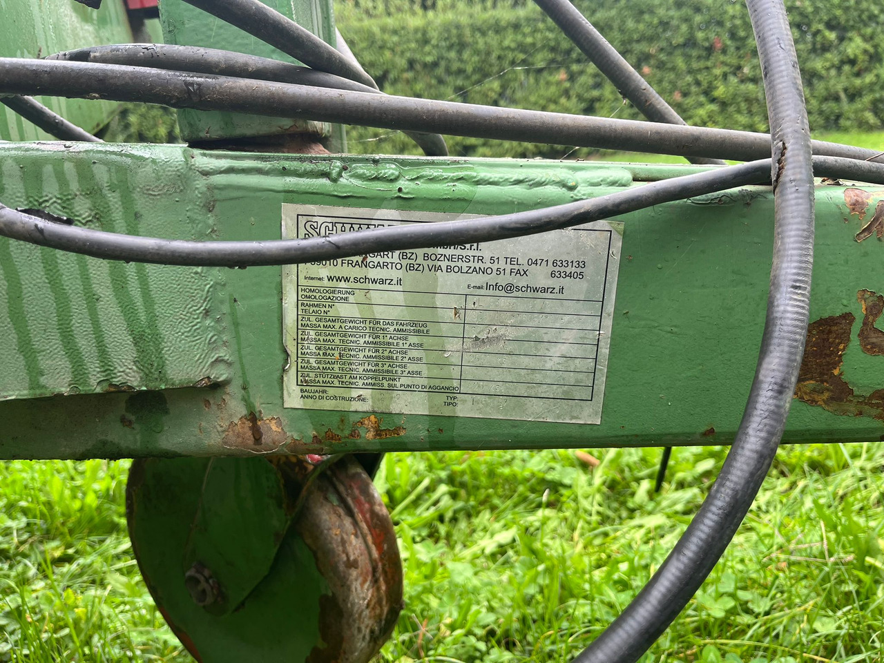 Rimorchio usato Schwarz t6057 - Platformska prikolica za farmu: slika 4 Rimorchio usato Schwarz t6057 - Platformska prikolica za farmu: slika 4