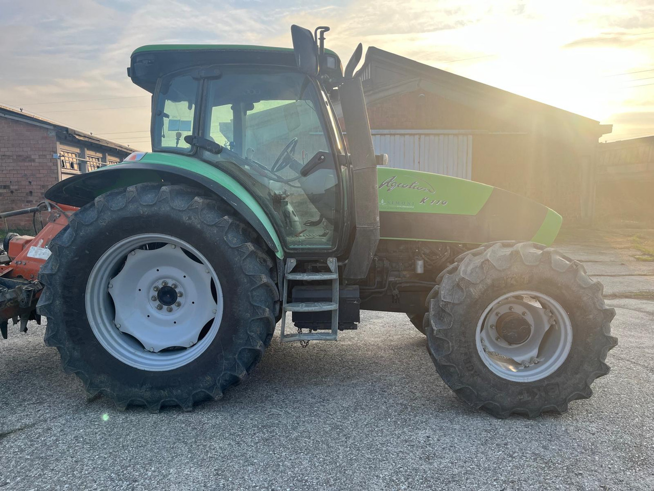 Trattore usato Deutz-Fahr AGROTRON K110 - Traktor: slika 4 Trattore usato Deutz-Fahr AGROTRON K110 - Traktor: slika 4