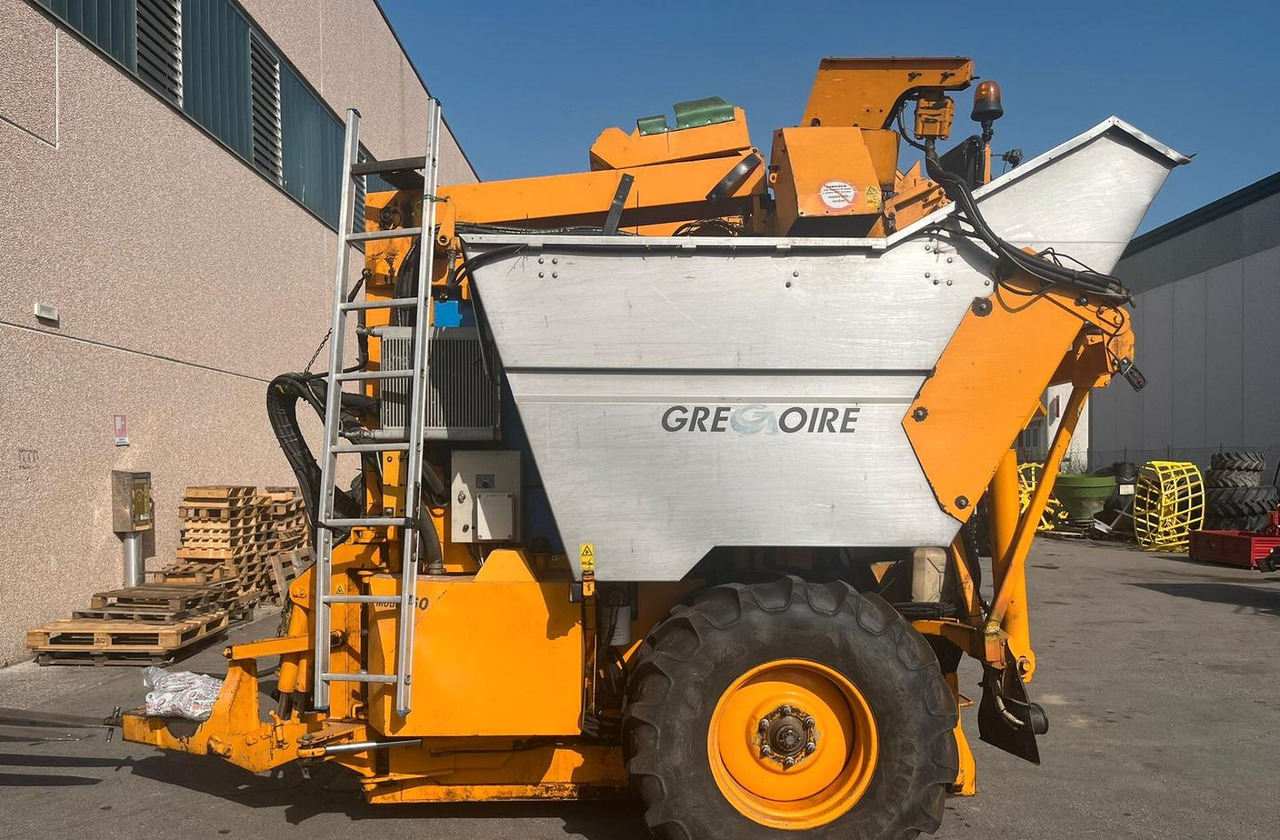 Vendemmiatrice usata Grégoire G60I - Kombajn za grožđe: slika 1 Vendemmiatrice usata Grégoire G60I - Kombajn za grožđe: slika 1