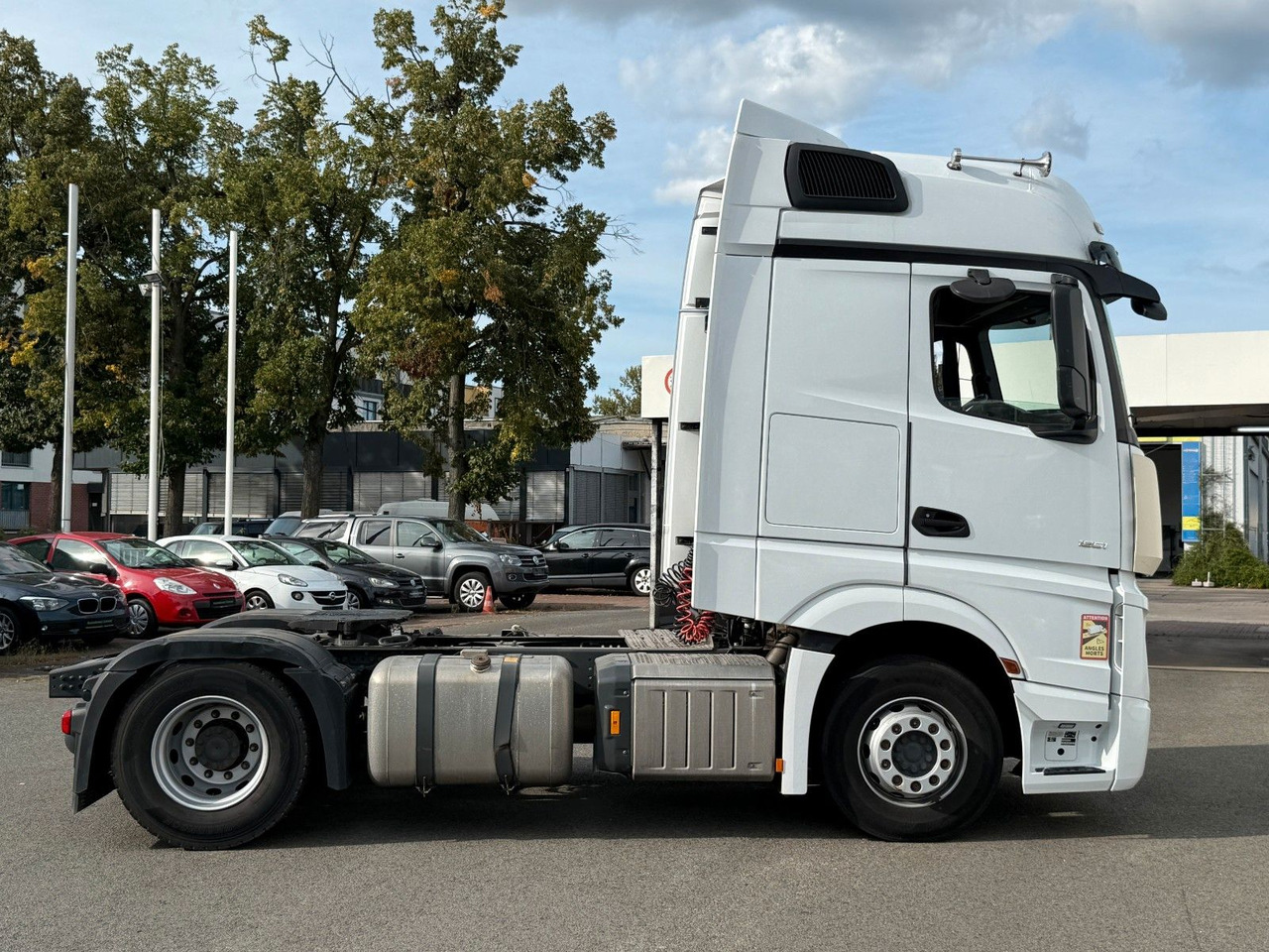 Mercedes-Benz Actros 1851 Bigspace Retarder - Tegljač: slika 4 Mercedes-Benz Actros 1851 Bigspace Retarder - Tegljač: slika 4