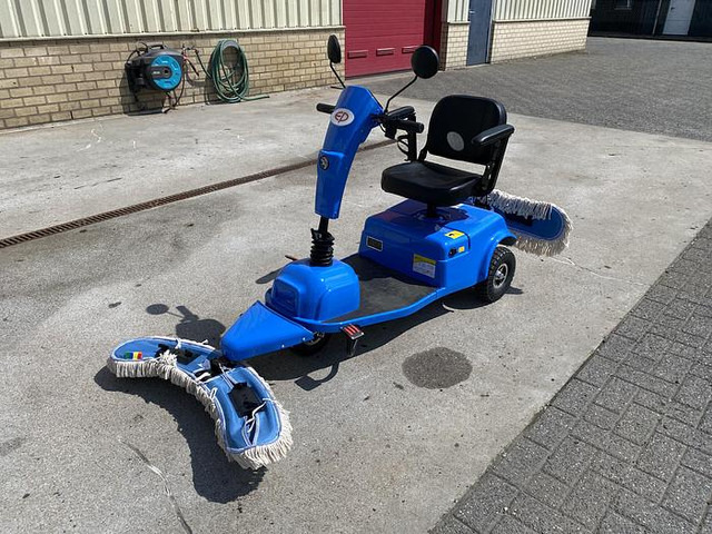 EP ZL-C5, Dweilmachine / veegmachine - Autočistilica: slika 2 EP ZL-C5, Dweilmachine / veegmachine - Autočistilica: slika 2