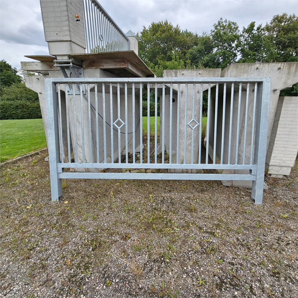 ABC 0001 - Instrument/ Oprema: slika 1 ABC 0001 - Instrument/ Oprema: slika 1