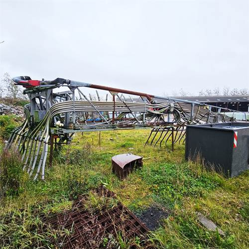 AP 24 meter - Oprema za đubrenje: slika 2 AP 24 meter - Oprema za đubrenje: slika 2