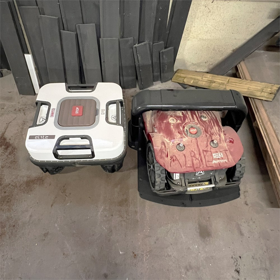 Ambrogio Cube Elite 4 WD - Baštenska kosačica: slika 1 Ambrogio Cube Elite 4 WD - Baštenska kosačica: slika 1