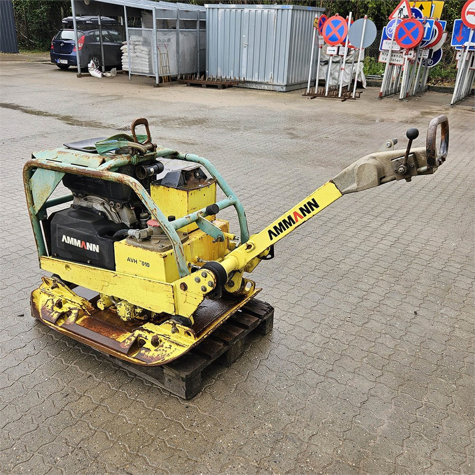 Ammann AVH 7010 - Vibraciona ploča: slika 1 Ammann AVH 7010 - Vibraciona ploča: slika 1