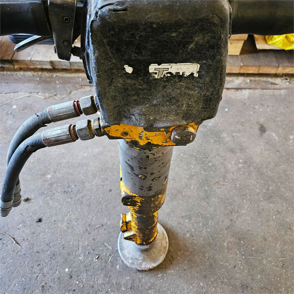 Atlas Copco LP 13-30 P - Građevinska oprema: slika 5 Atlas Copco LP 13-30 P - Građevinska oprema: slika 5