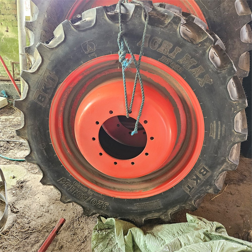 BKT Agri max - Traktor: slika 5 BKT Agri max - Traktor: slika 5