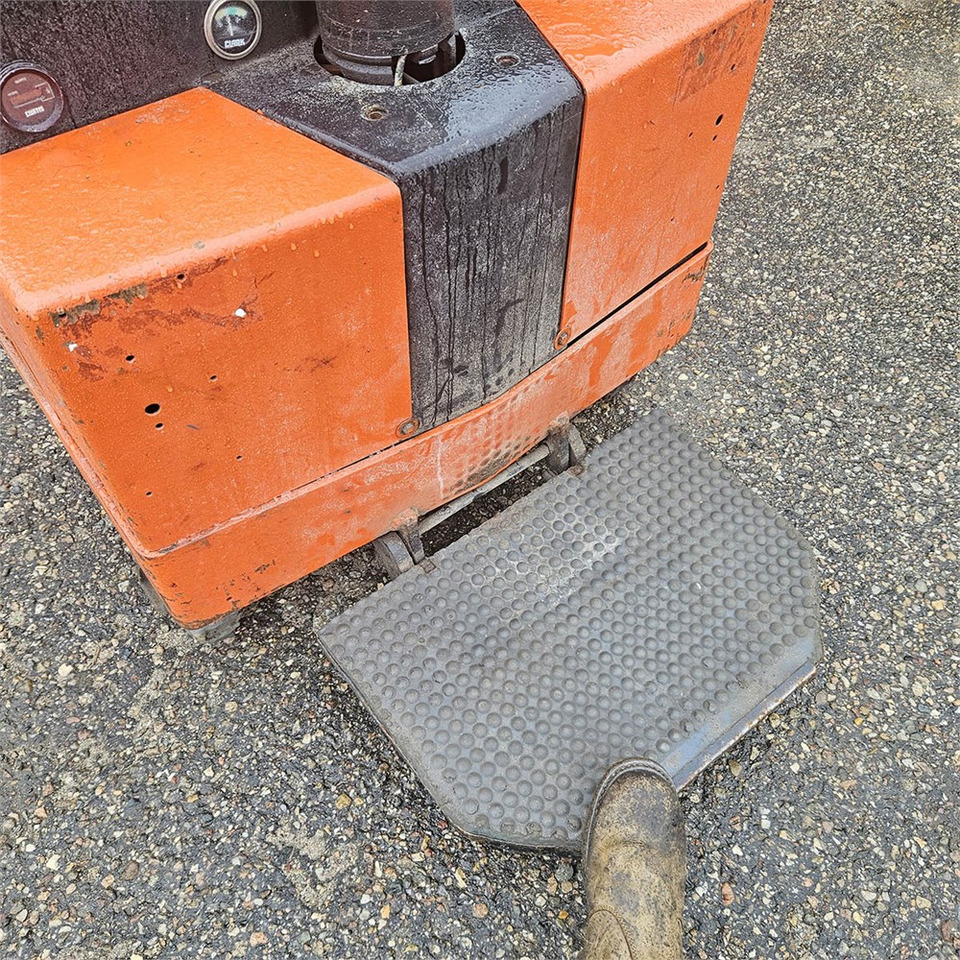 Kolica za palete BT LSF 1250E: slika 9