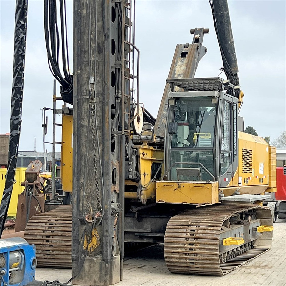 Banut 655 - Malj za nabijanje: slika 5 Banut 655 - Malj za nabijanje: slika 5