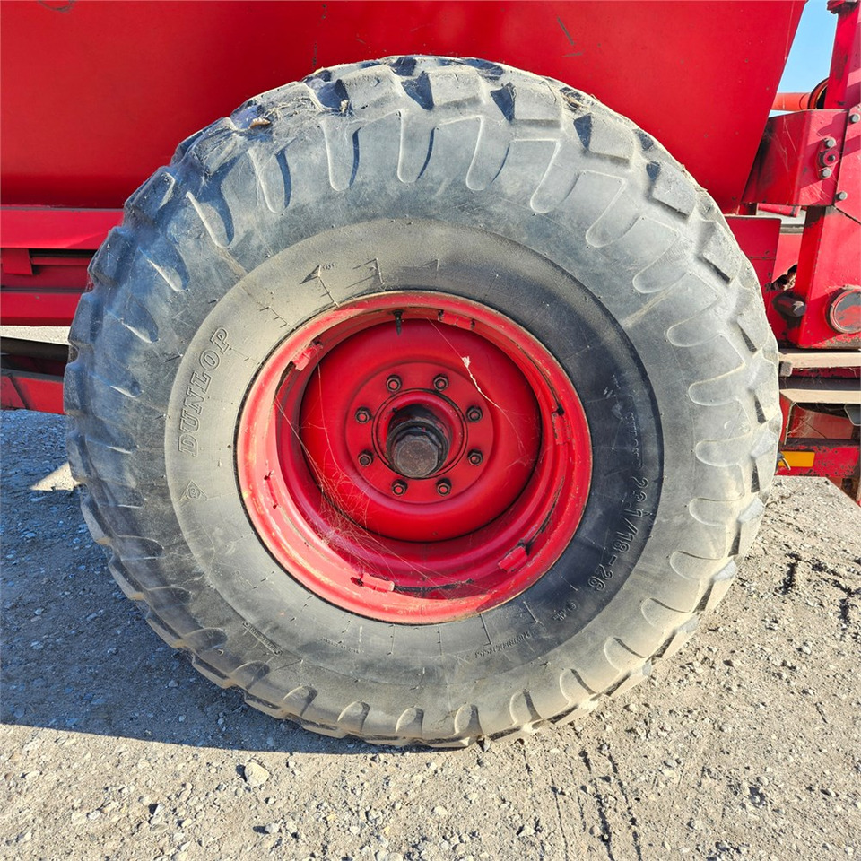 Oprema za đubrenje Bredal B6: slika 37