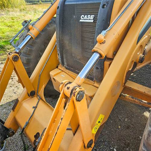 Case 695 ST Case 695 ST: slika 40 Case 695 ST Case 695 ST: slika 40