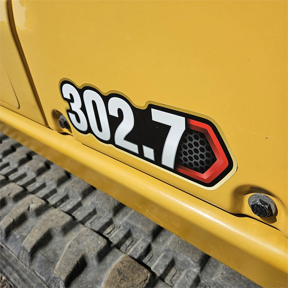 Mini bager Caterpillar 302.7 CR: slika 49
