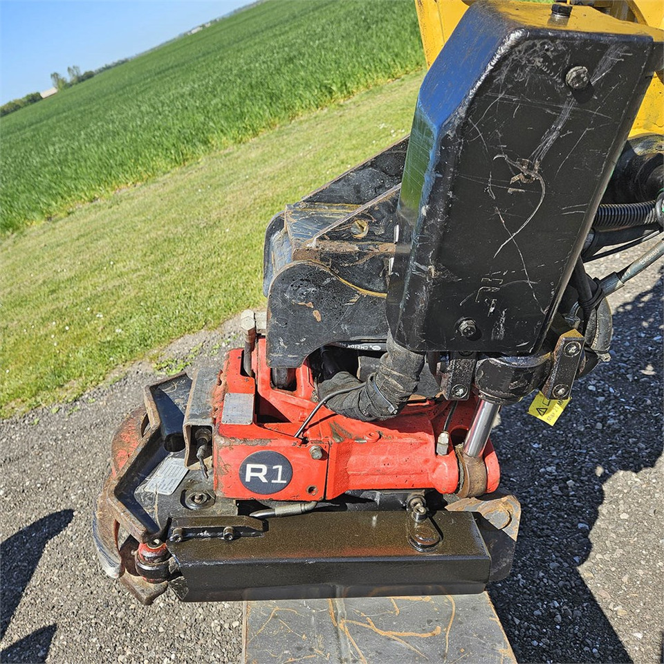 Mini bager Caterpillar 302.7 CR: slika 33