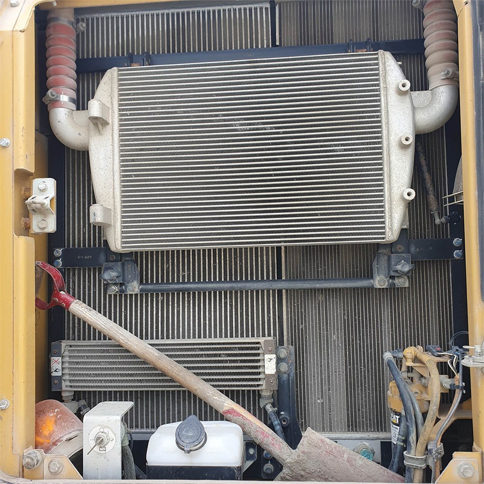 Bager guseničar Caterpillar 324 EL: slika 35