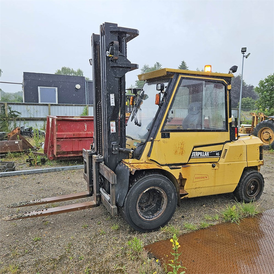 Caterpillar DP45 - Viljuškar: slika 1 Caterpillar DP45 - Viljuškar: slika 1