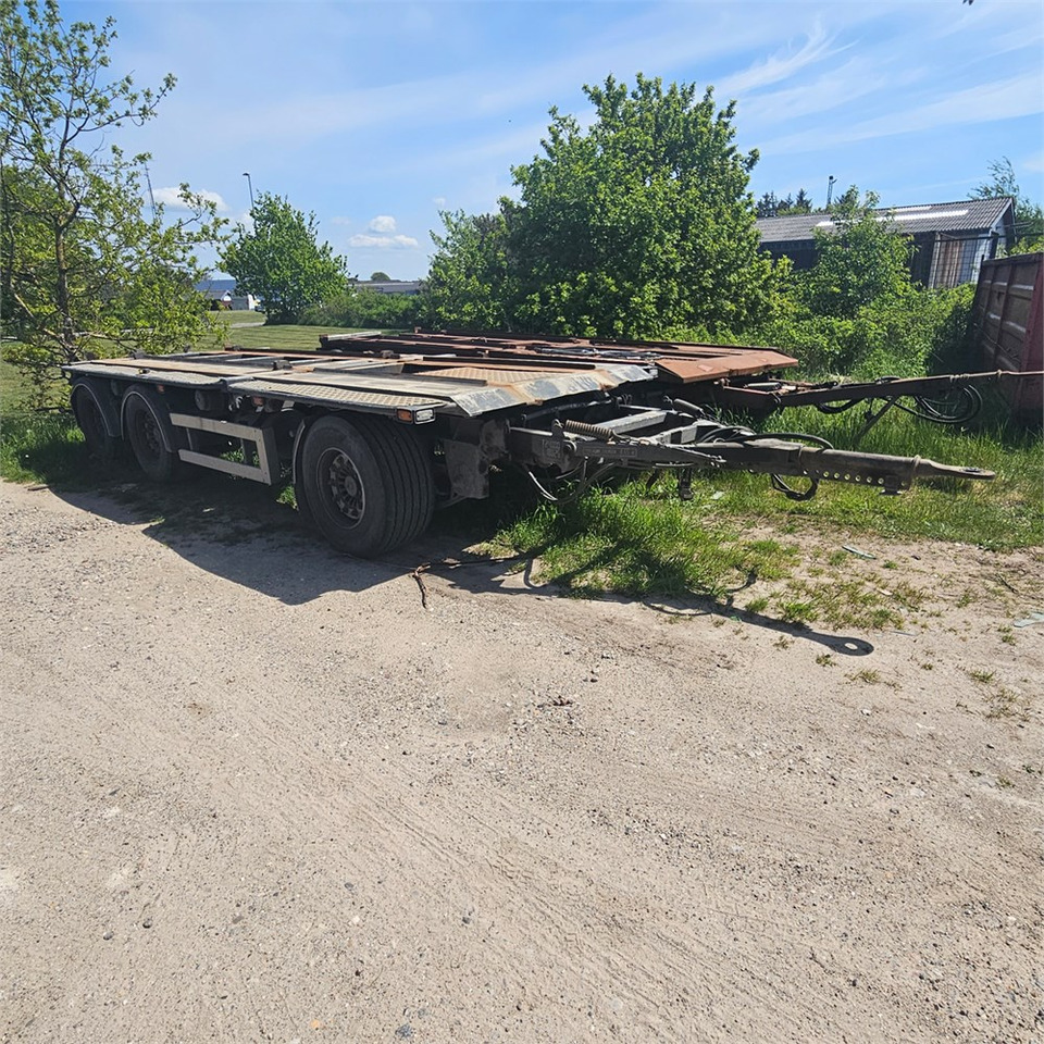 Dapa Unknown - Prikolica za prevoz kontejnera/ Prikolica sa promenjivim sandukom: slika 1 Dapa Unknown - Prikolica za prevoz kontejnera/ Prikolica sa promenjivim sandukom: slika 1