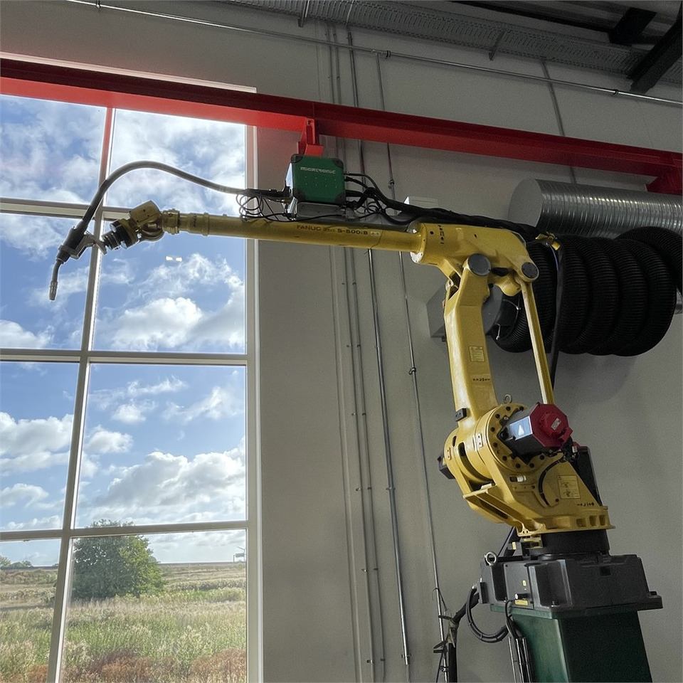 Fanuc Robot S-500 iB - Oprema za varenje: slika 1 Fanuc Robot S-500 iB - Oprema za varenje: slika 1