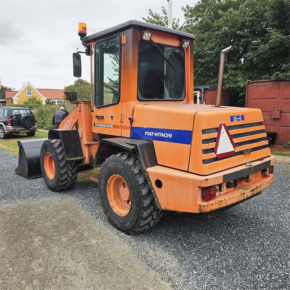 Fiat-Hitachi W80 H - Utovarivač točkaš: slika 5 Fiat-Hitachi W80 H - Utovarivač točkaš: slika 5