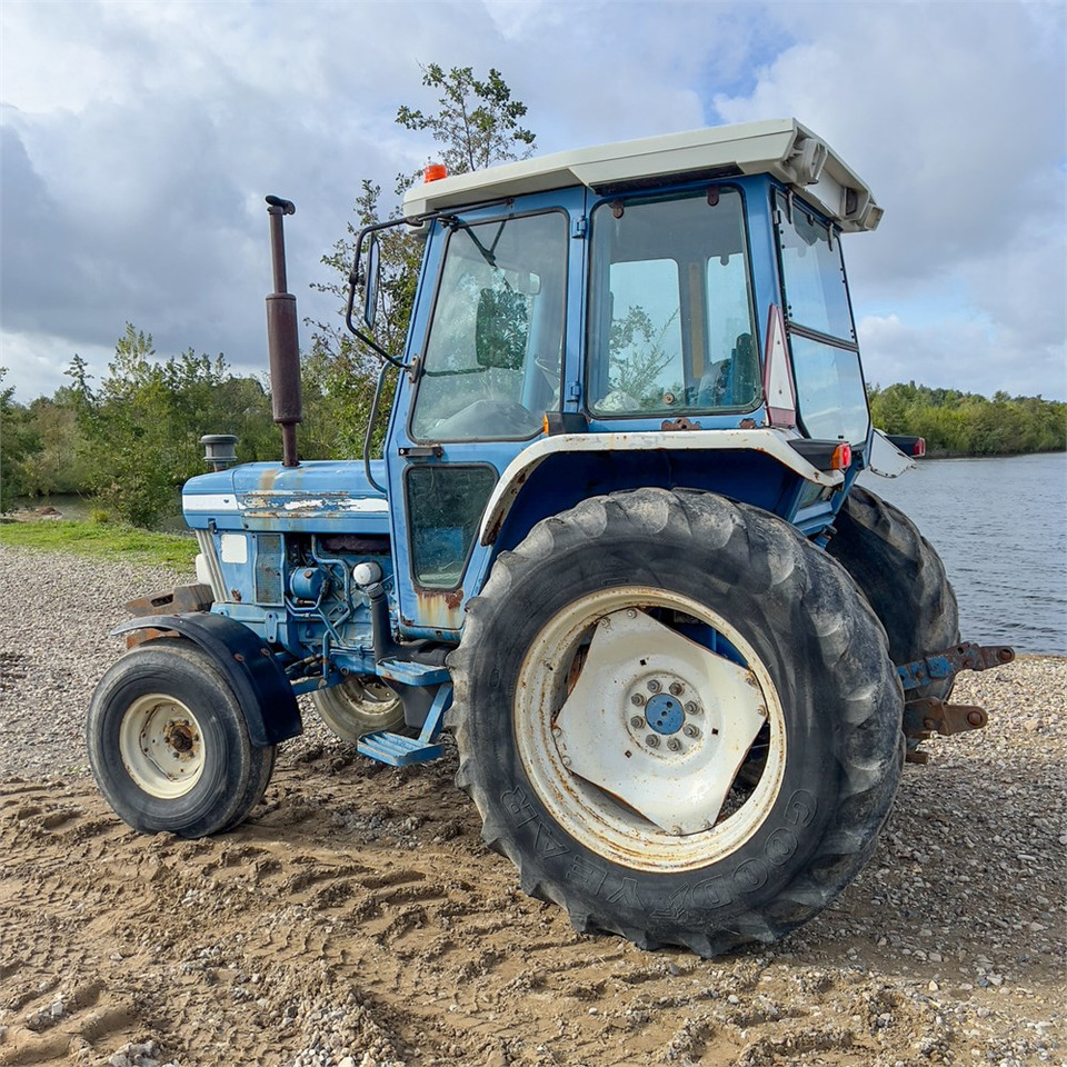 Ford 5610 - Traktor: slika 4 Ford 5610 - Traktor: slika 4