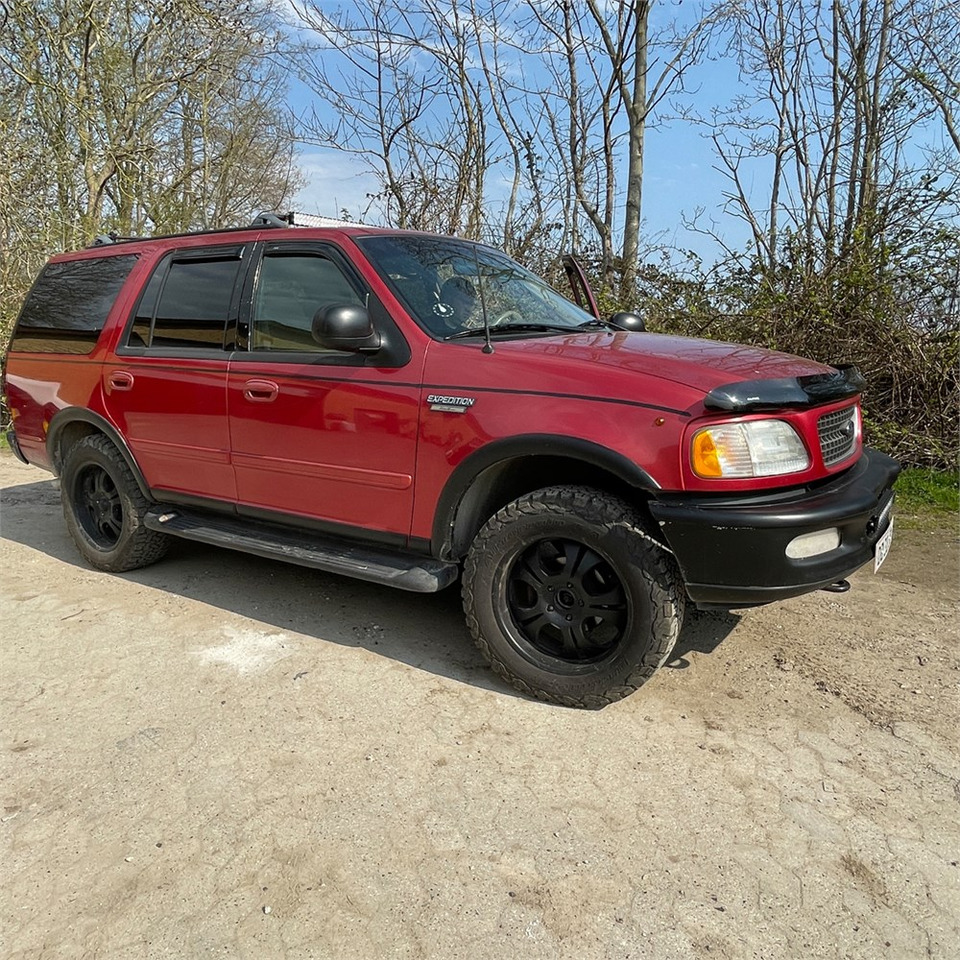 Ford Expedition - Automobil: slika 5 Ford Expedition - Automobil: slika 5