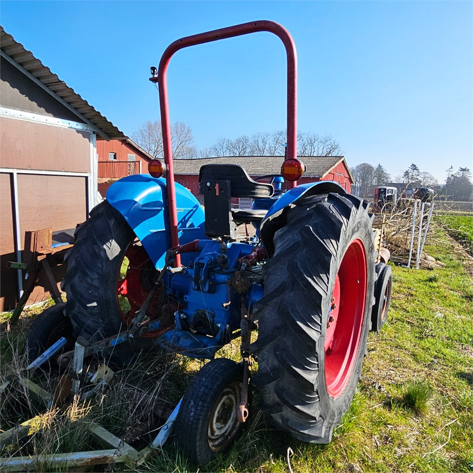 Ford T2 - Traktor: slika 5 Ford T2 - Traktor: slika 5