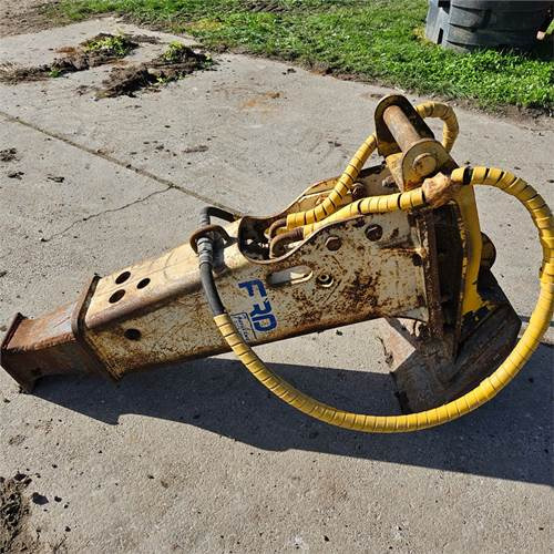 Furukawa F6LN - Hidraulični čekić: slika 2 Furukawa F6LN - Hidraulični čekić: slika 2