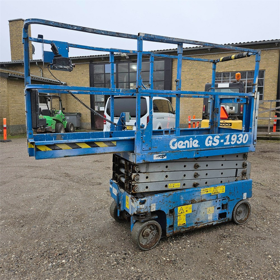 Genie GS 1930 - Lift u obliku makaza: slika 1 Genie GS 1930 - Lift u obliku makaza: slika 1