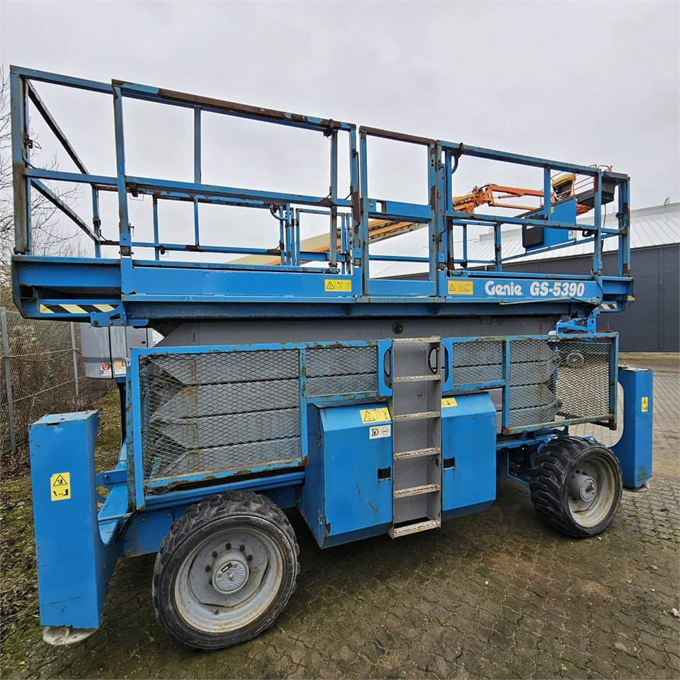 Genie GS-5390 - Lift u obliku makaza: slika 2 Genie GS-5390 - Lift u obliku makaza: slika 2
