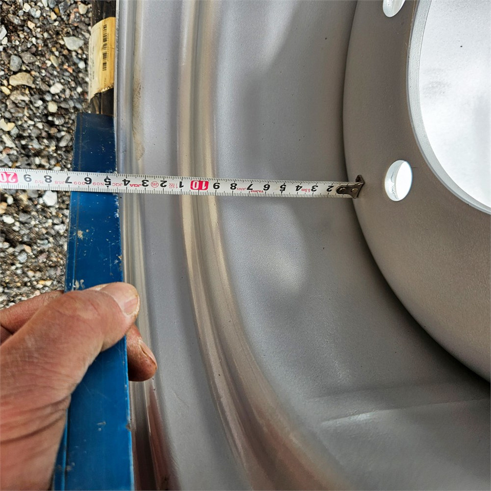 Giant 31X15,5-15 - Kompletan točak za Građevinska mašina: slika 5 Giant 31X15,5-15 - Kompletan točak za Građevinska mašina: slika 5