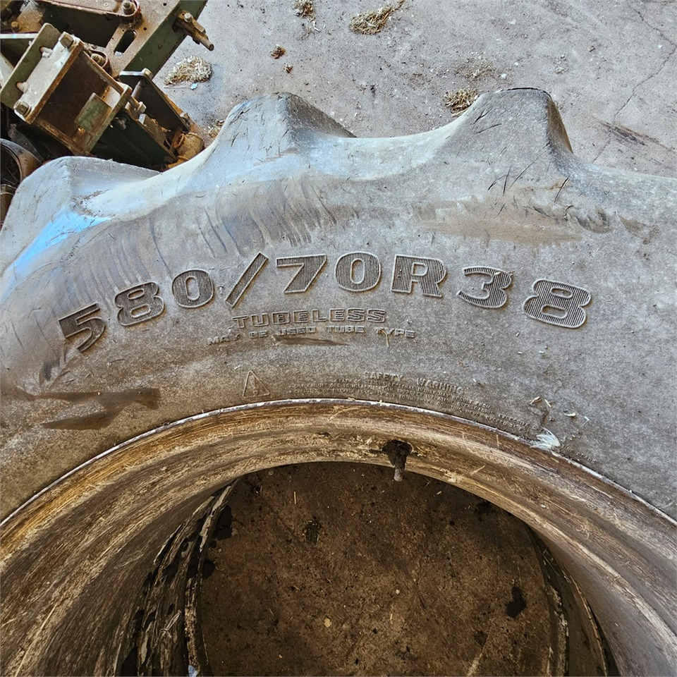 Traktor Goodyear 580/70R38: slika 9