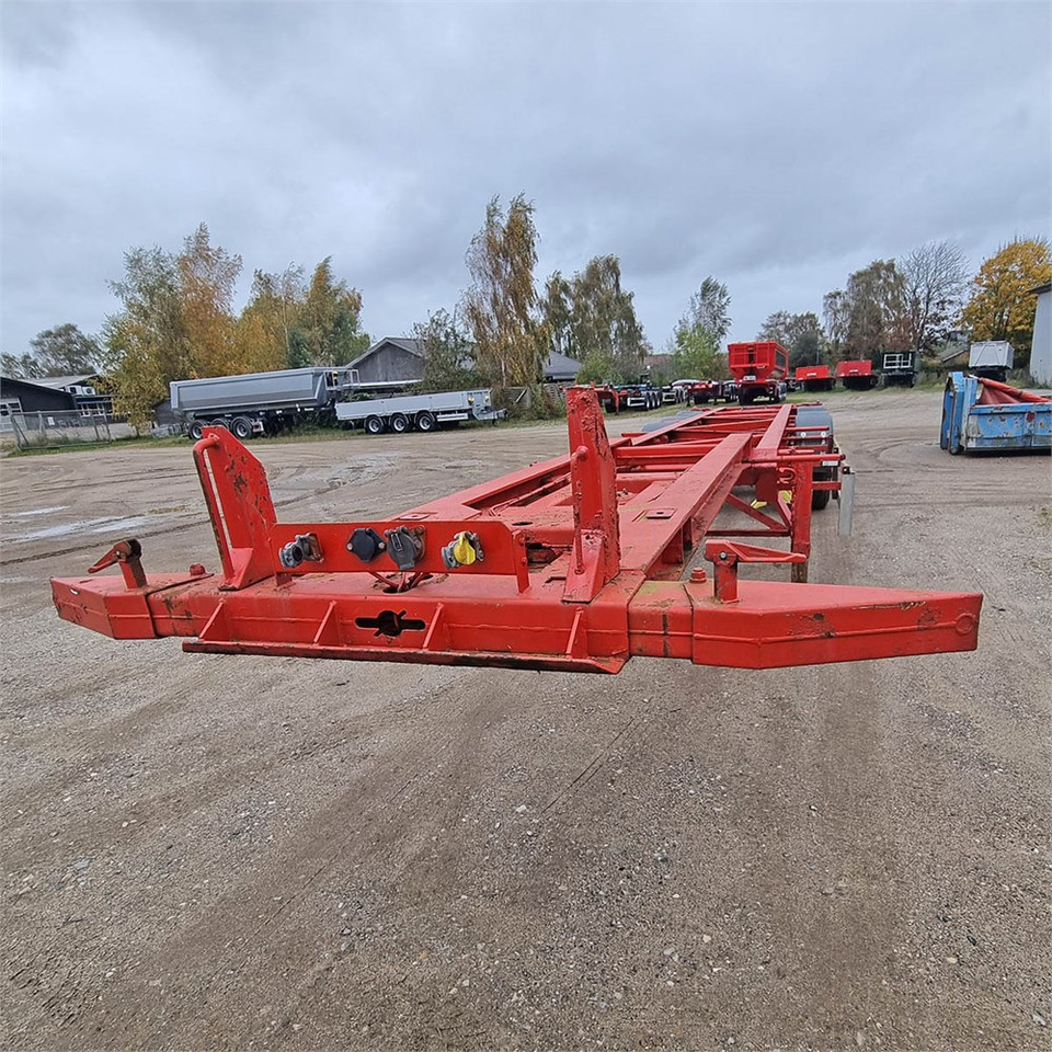 HFR Container chassis - Poluprikolica za prevoz kontejnera/ Poluprikolica sa promenjivim sandukom: slika 4 HFR Container chassis - Poluprikolica za prevoz kontejnera/ Poluprikolica sa promenjivim sandukom: slika 4