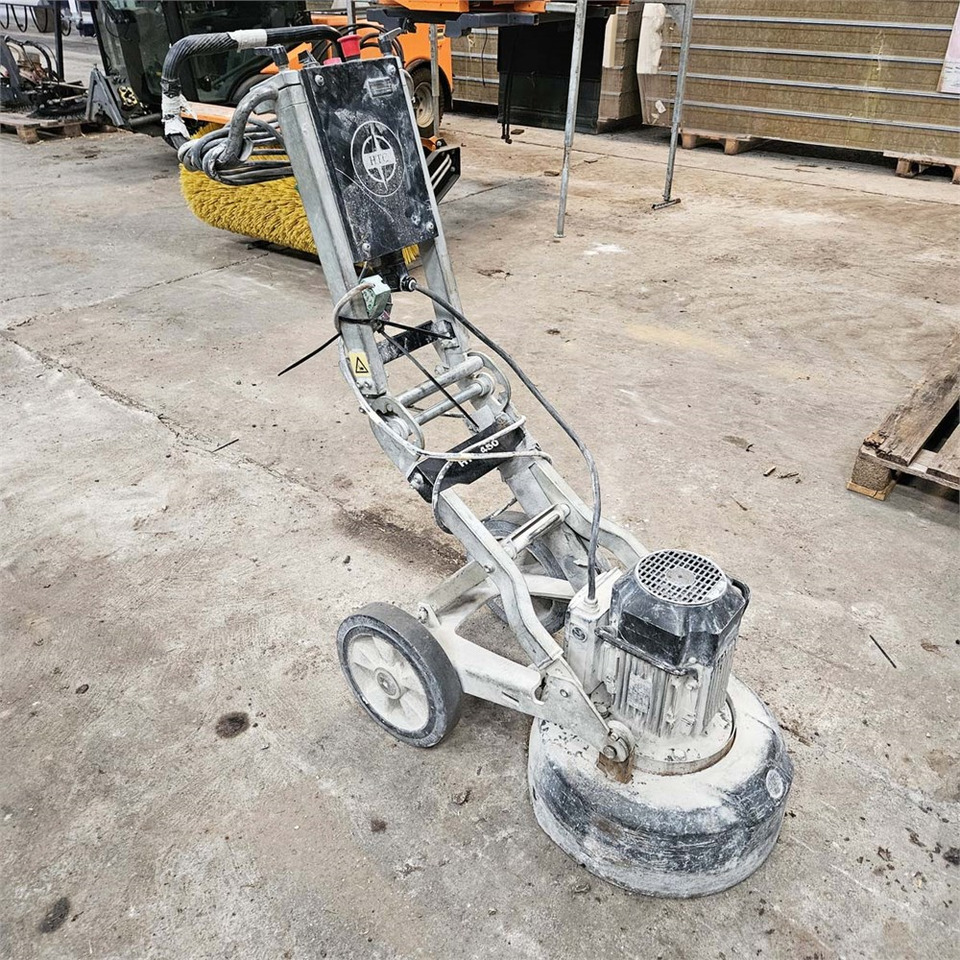 Husqvarna HTC450 - Oprema za beton: slika 1 Husqvarna HTC450 - Oprema za beton: slika 1
