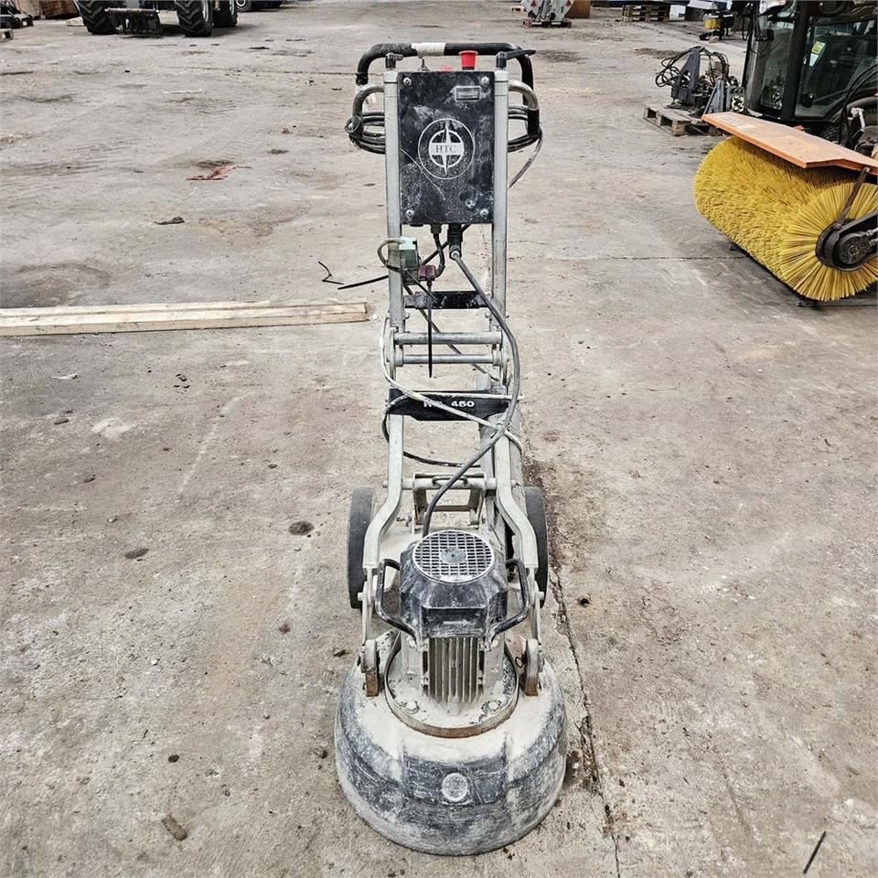 Husqvarna HTC450 - Oprema za beton: slika 4 Husqvarna HTC450 - Oprema za beton: slika 4