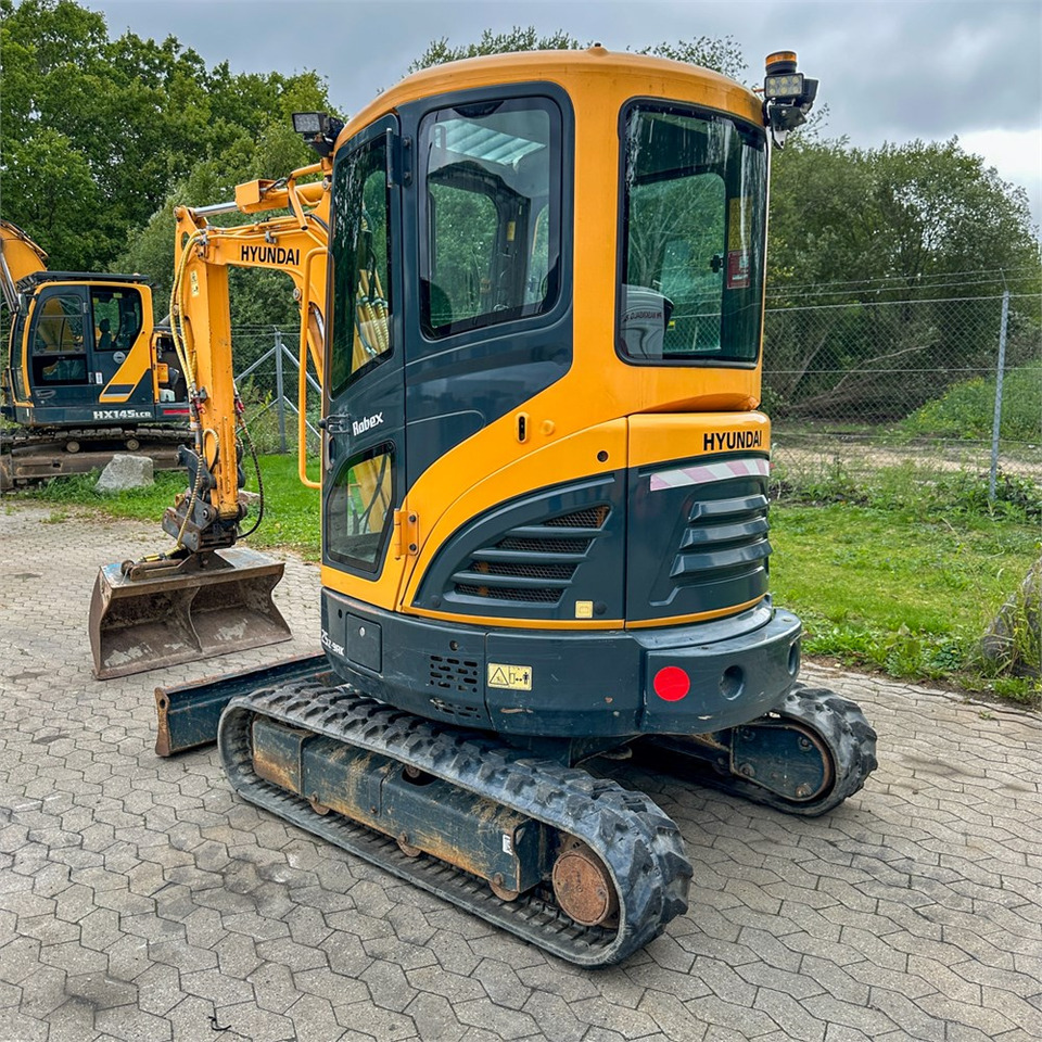 Hyundai Robex 25Z-9AK - Mini bager: slika 4 Hyundai Robex 25Z-9AK - Mini bager: slika 4