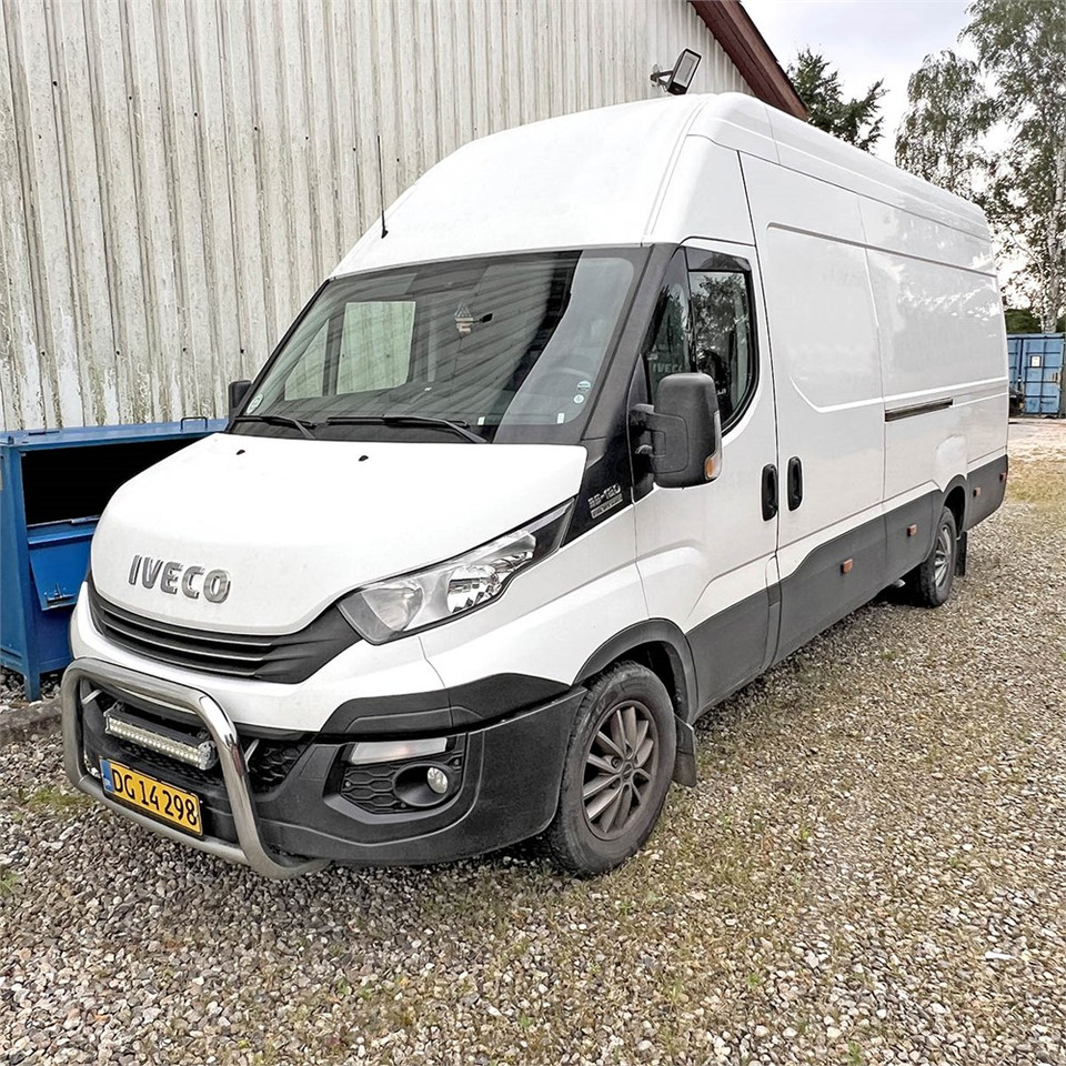 Iveco 35s18 - Furgon: slika 3 Iveco 35s18 - Furgon: slika 3