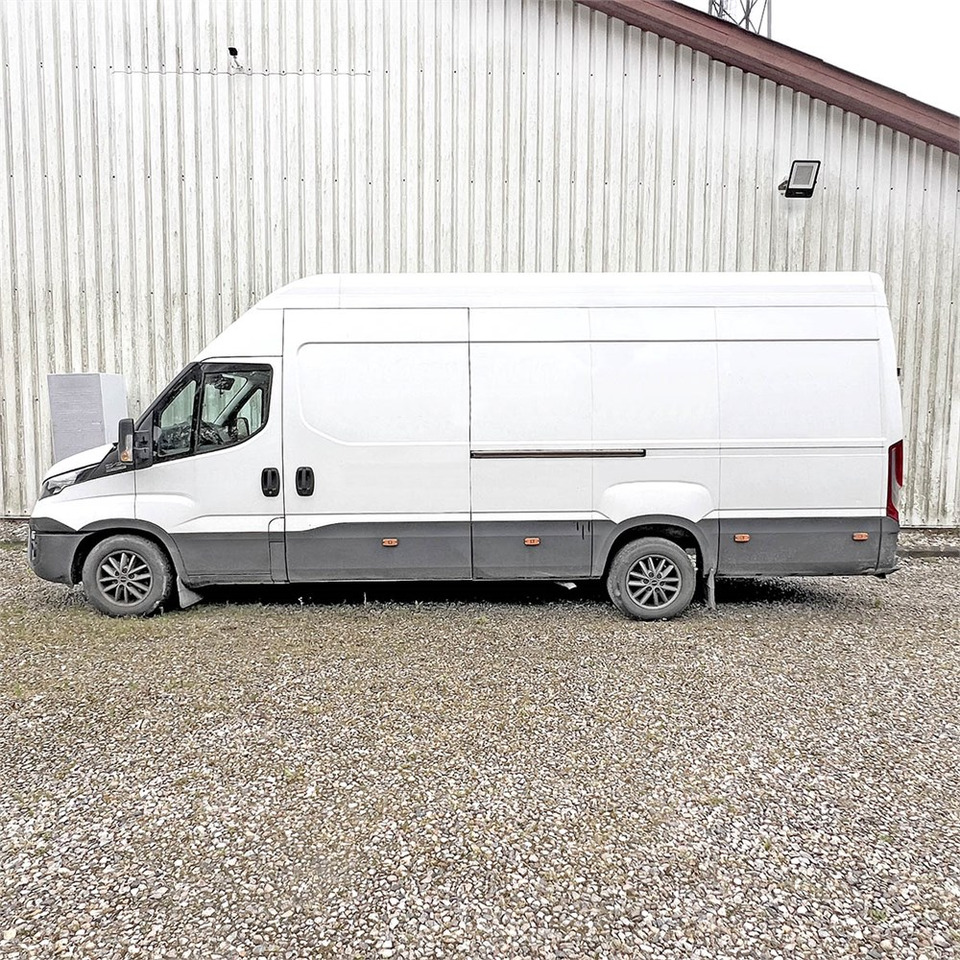 Iveco 35s18 - Furgon: slika 5 Iveco 35s18 - Furgon: slika 5