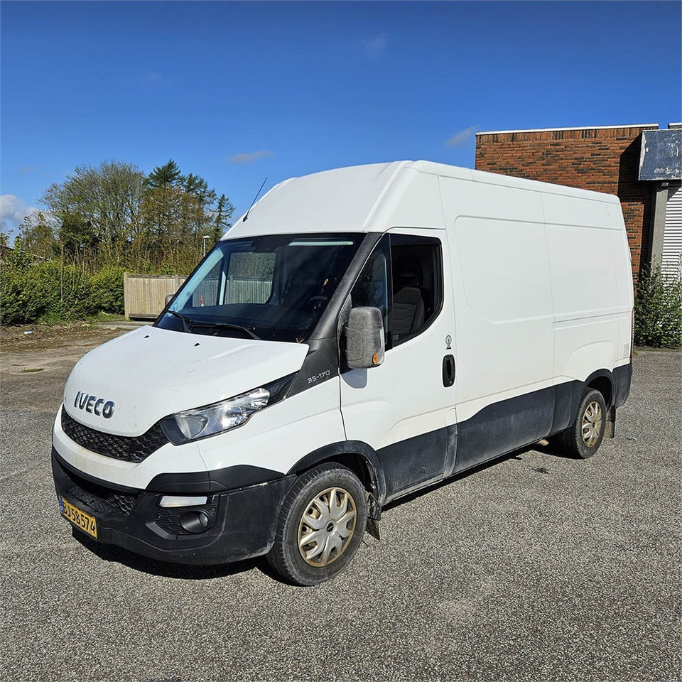 Iveco Daily 35s17 3,0D - Furgon: slika 1 Iveco Daily 35s17 3,0D - Furgon: slika 1