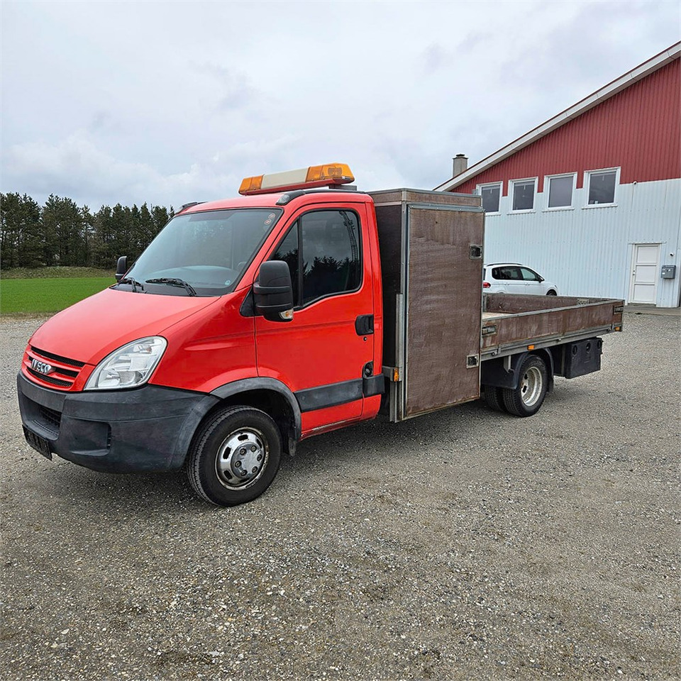 Iveco Stralis C35 - Kamion sa tovarnim sandukom: slika 1 Iveco Stralis C35 - Kamion sa tovarnim sandukom: slika 1